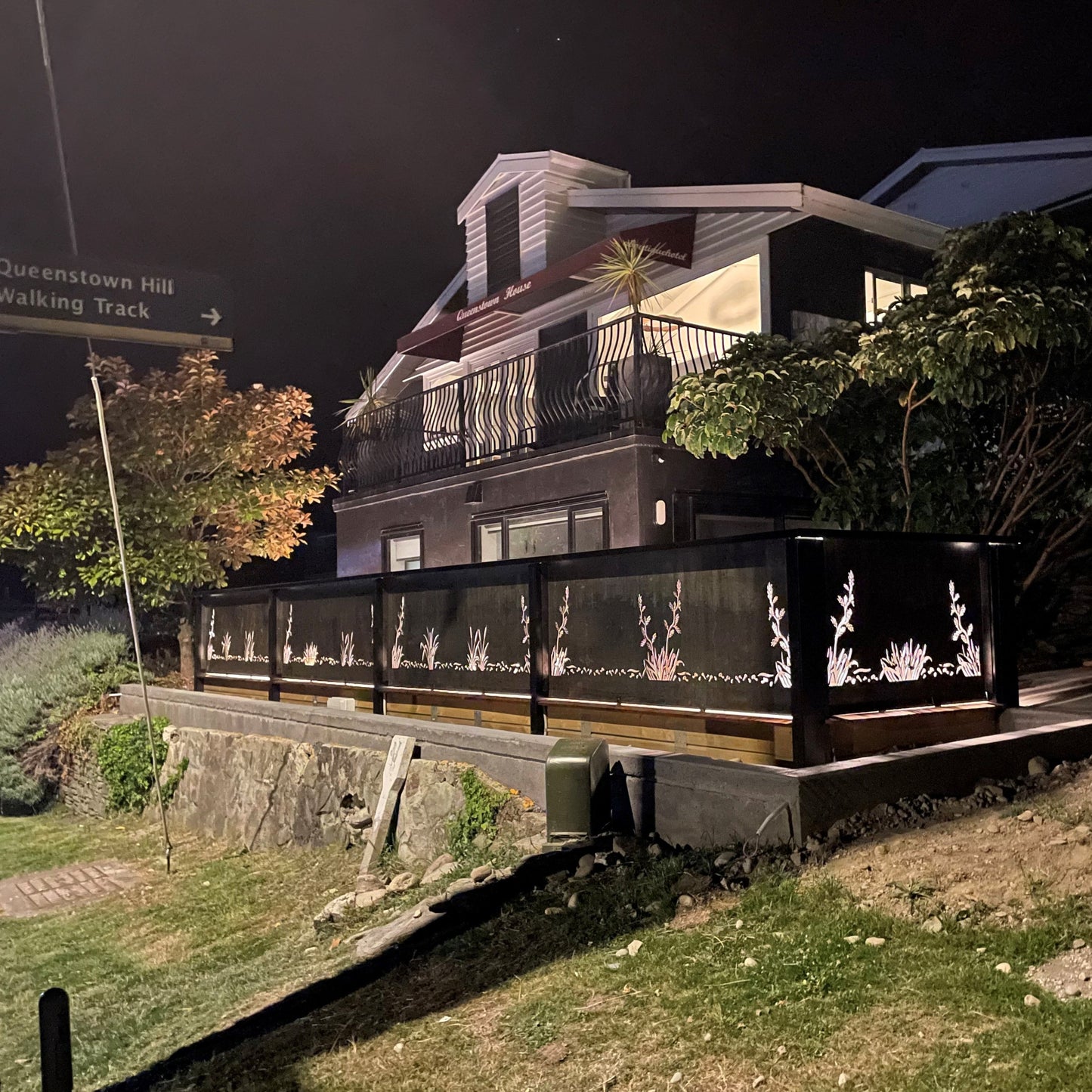 Flax 4 -  Balustrades ( 1735 x 1100 mm )