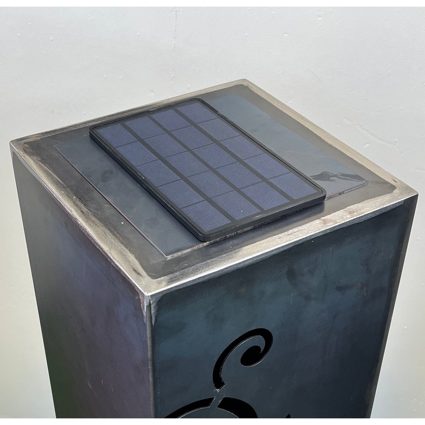 CortenAura Corten Steel Garden Sculpture Pillar - Kakaruwai