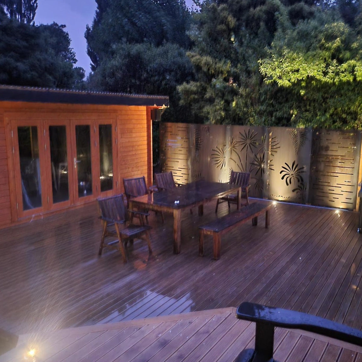 Decorative Garden Screens - The Palm Grove