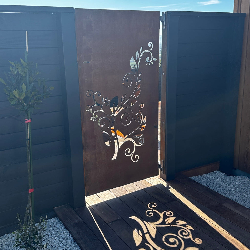 Garden Gates & Pathway Side Door  - Fern