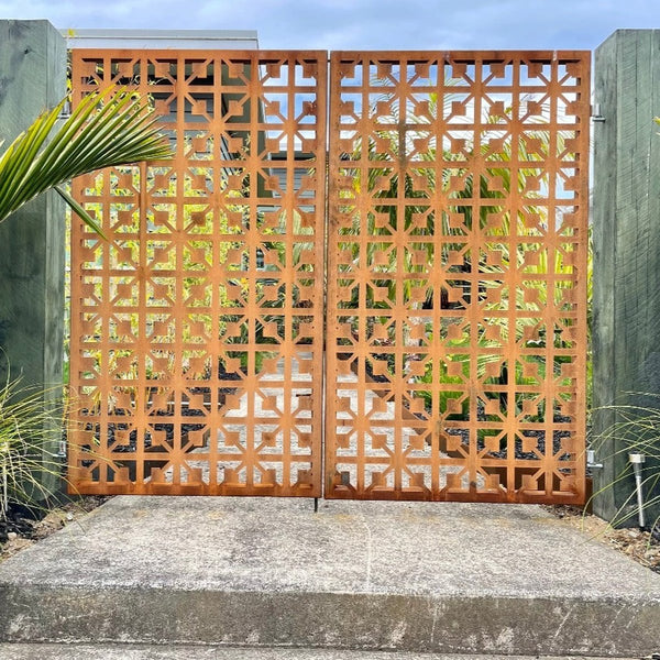 Decorative Fence Panel - Arrows
